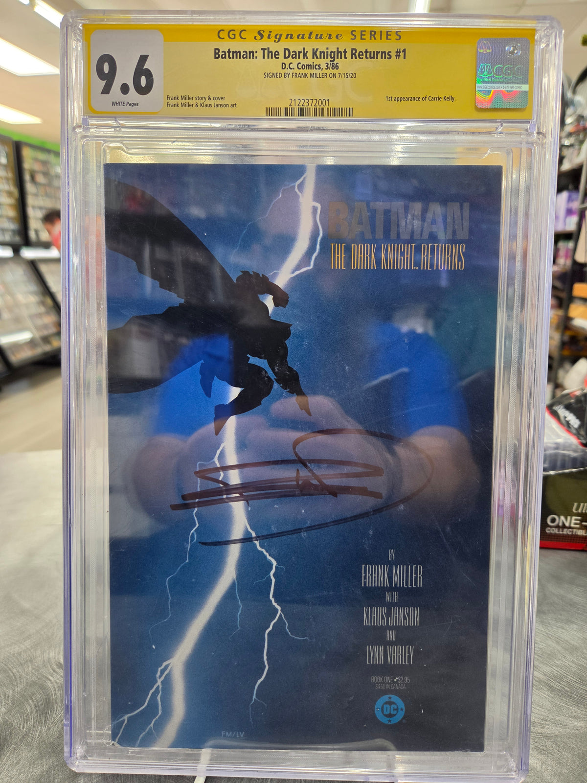 Batman: The Dark Knight Returns #1 - CGC 9.6 Signature Series