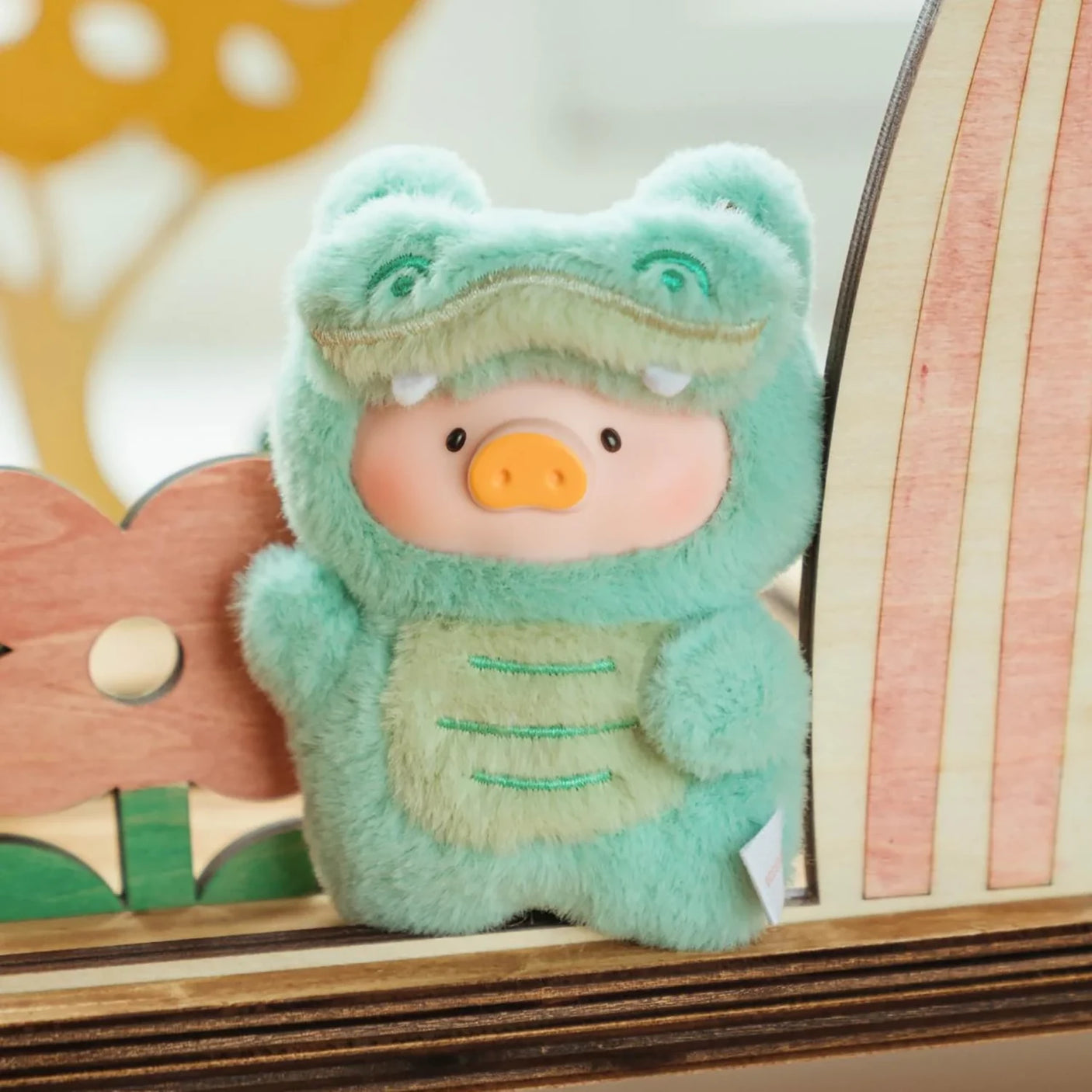Lulu The Piggy Animal Party Puppet Show PVC Face Plush Keychain Blind Box