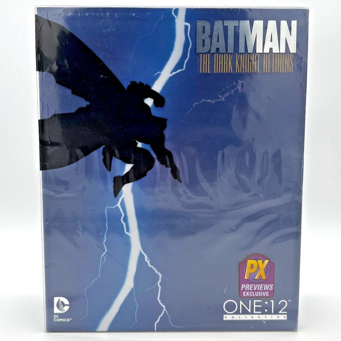 Batman the Dark Knight Returns Mezco one:12