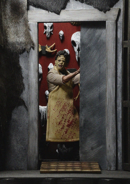 Texas Chainsaw Massacre Figure NECA