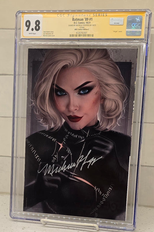 Batman '89 #1 CGC 9.8 Signature Series Michelle Pfeiffer 4320782001