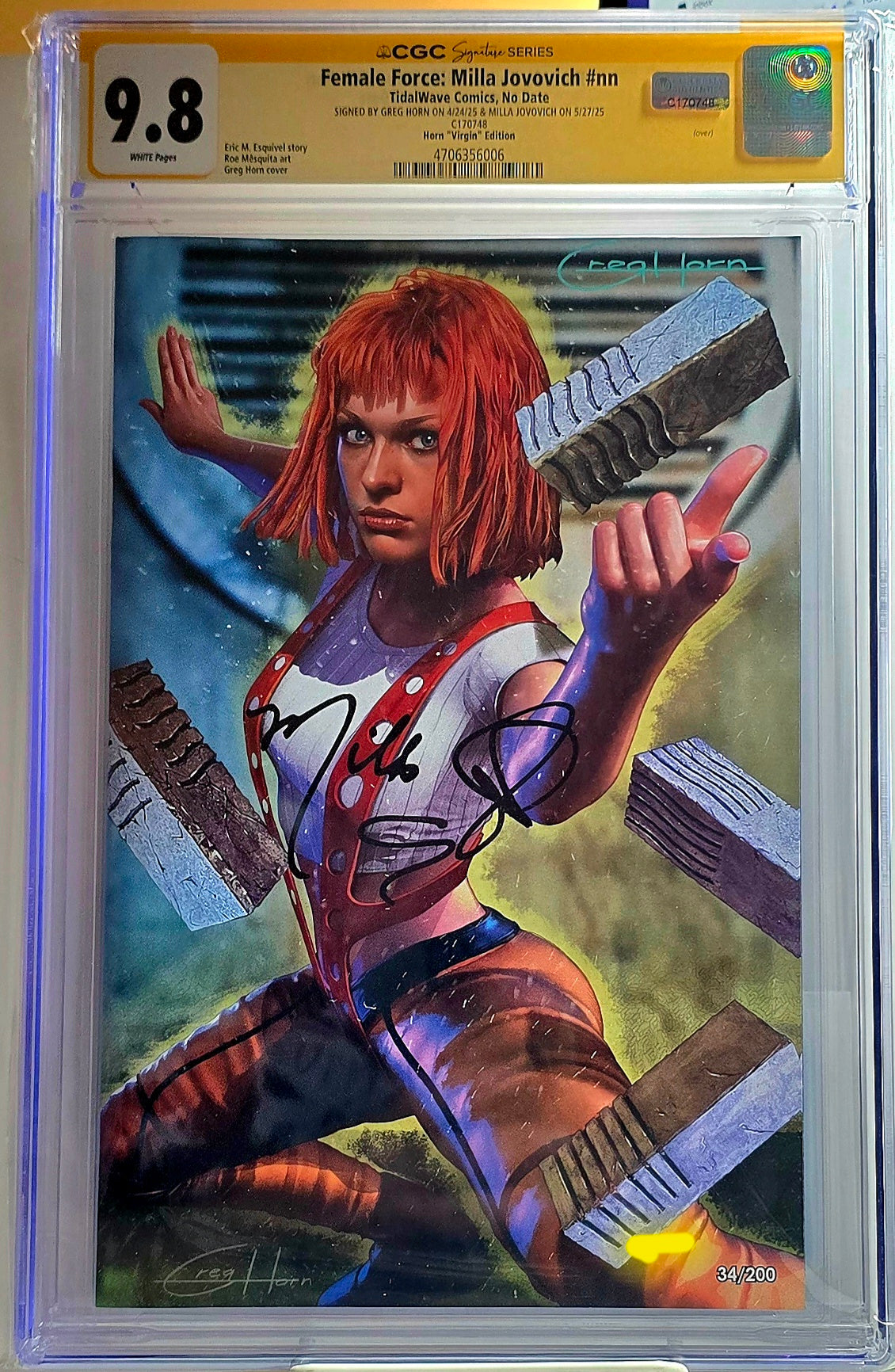 CGC Signature Series 9.8 - Female Force: Milla Jovovich Signed #34/200