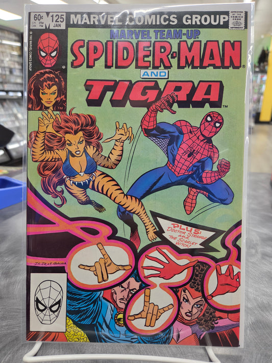 Marvel Team-Up #125 - Signed Kerry Gammill on 1st Page