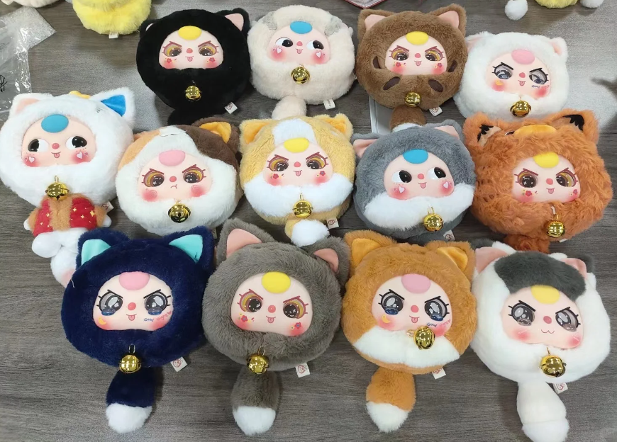 Baby three-Fortune cat zipper purse/ wallet blind box