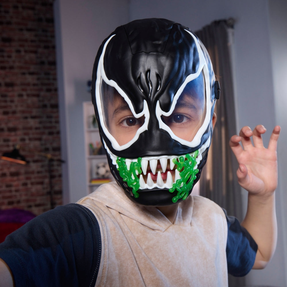Marvel Spider-Man VenomVersus Venom Glow-In-The-Dark Mask With Sound Effects