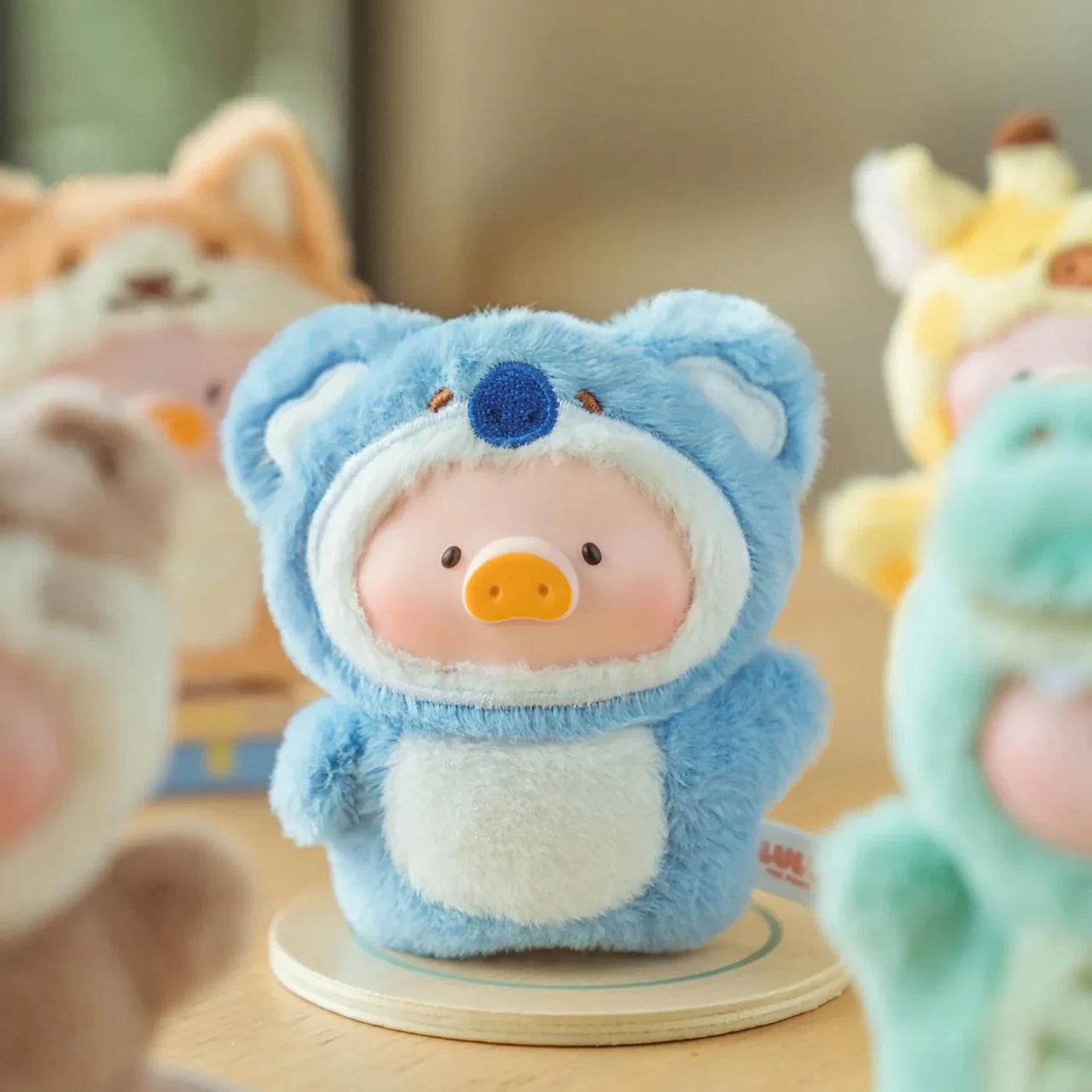 Lulu The Piggy Animal Party Puppet Show PVC Face Plush Keychain Blind Box