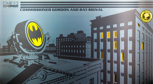 Commissioner Gordor and Bat-Signal ONE:12 Display MEZCOTOYS
