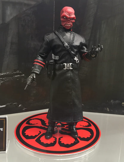 Red Skull Mezco one:12