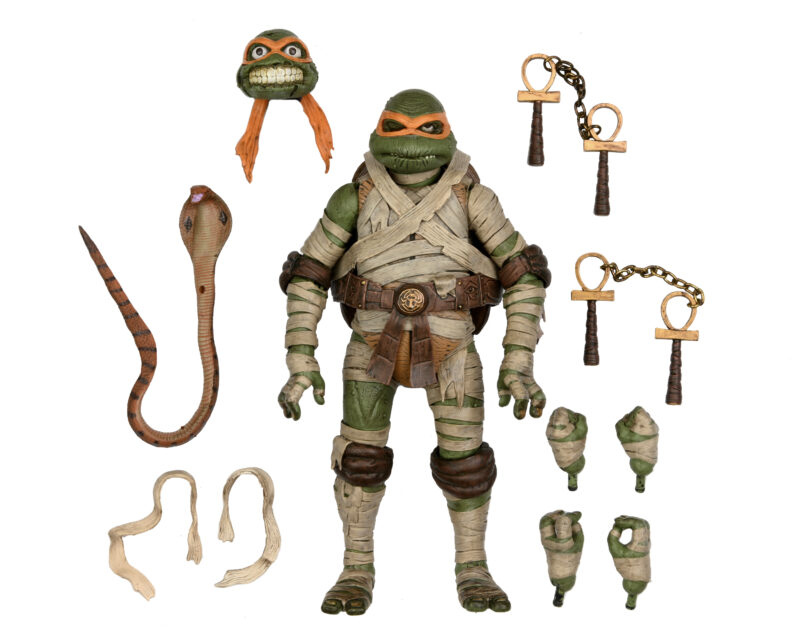 Universal Monsters x Teenage Mutant Ninja Turtles – 7” Scale Action Figure – Ultimate Michelangelo as The Mummy (NECA)